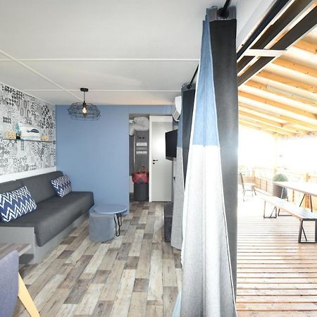 Mobil Home Vue Sur Mer - Racine 03 Saint-Raphael  Ngoại thất bức ảnh