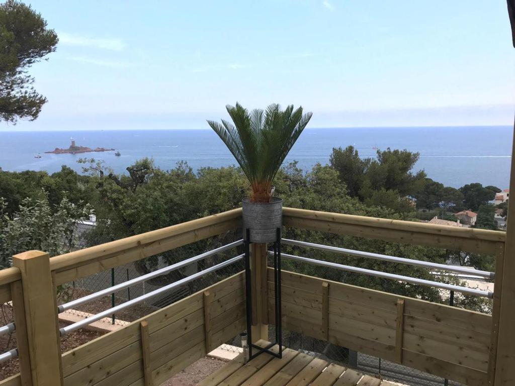 Mobil Home Vue Sur Mer - Racine 03 Saint-Raphael  Ngoại thất bức ảnh